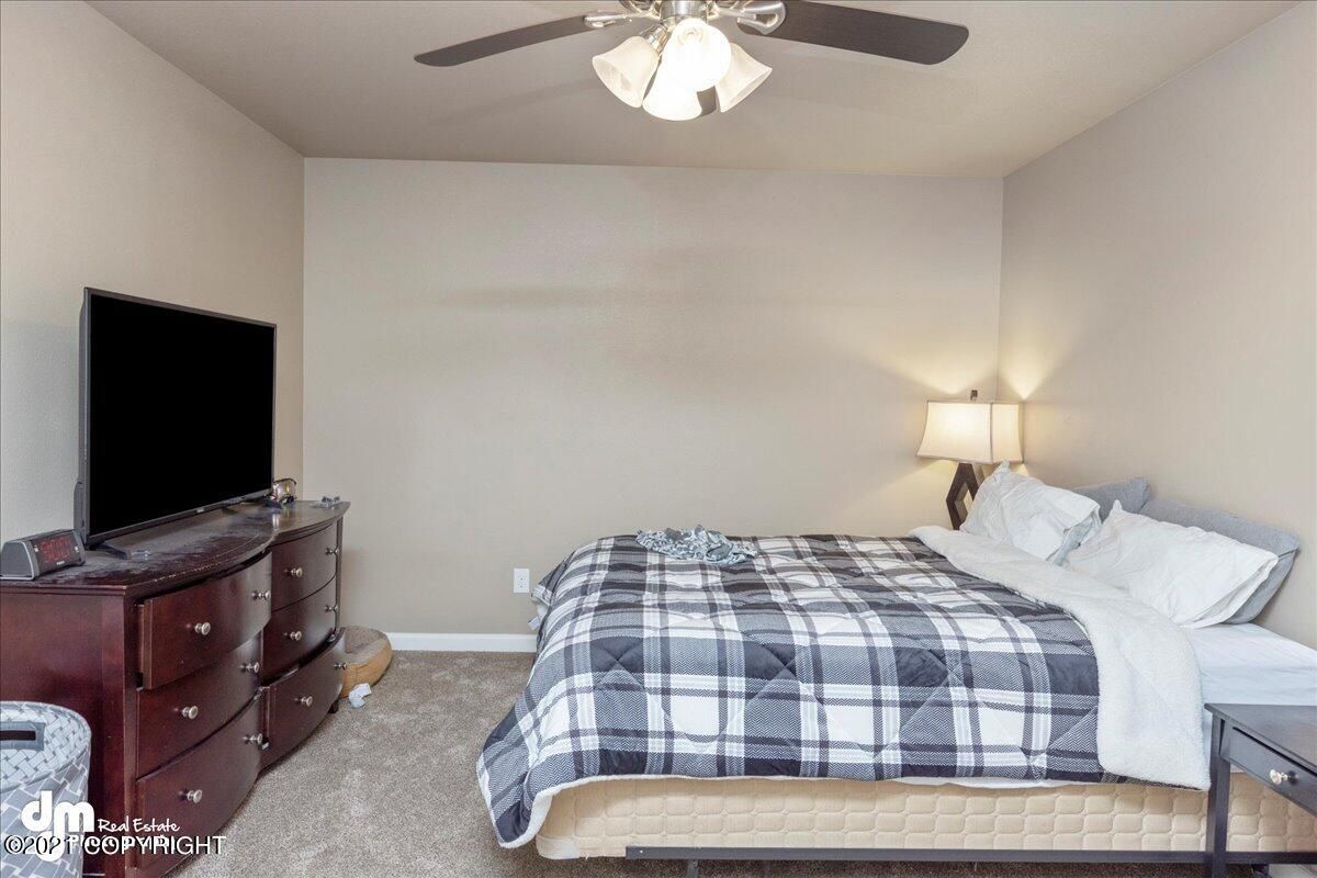 4001 E Ruth Dr, Wasilla, AK 99654